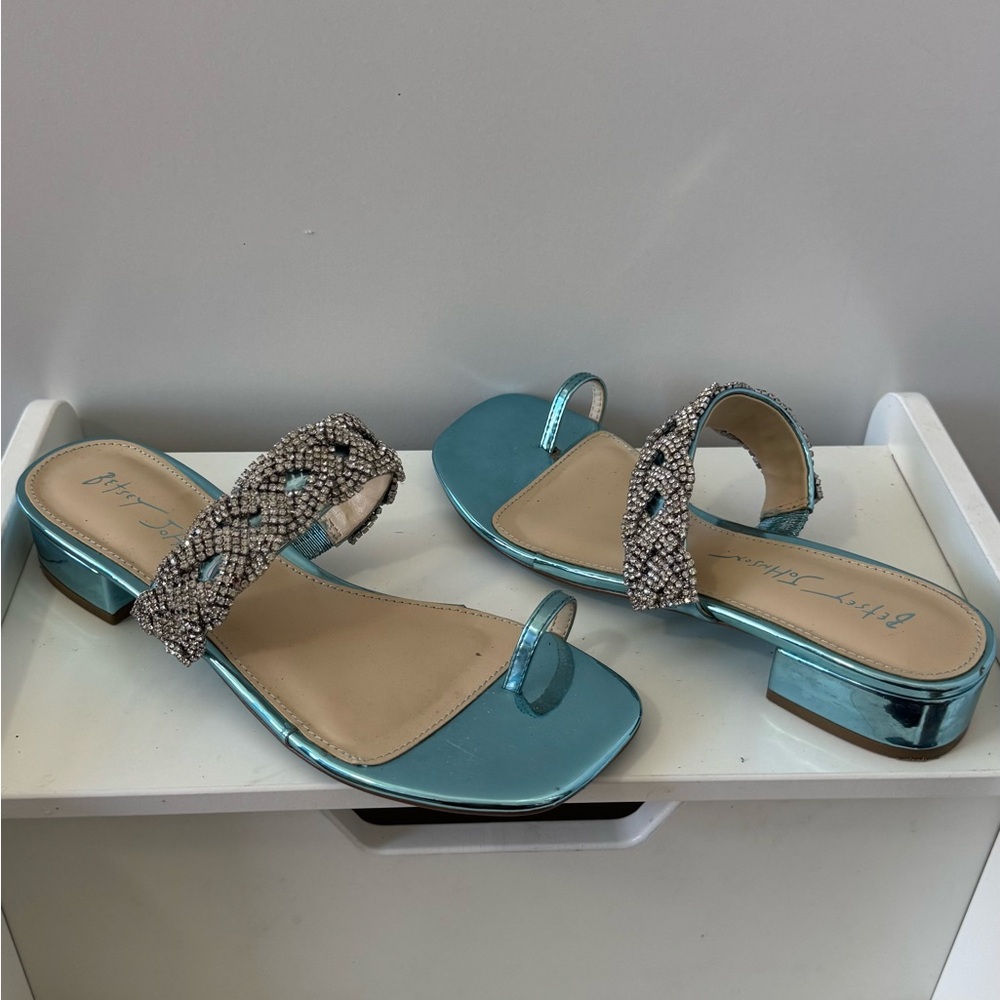 Betsey Johnson Turquoise Sandals with Rhinestones size 6 - Picture 2 of 3